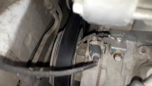 снимаю генератор на geely emgrand 2014 г.в.