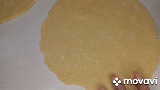 @МИНИ ПИРОЖКИ ИЗ ТВОРОЖНОГО ТЕСТА С КЛУБНИКОЙ#Валентинакороль#пирожки#творожноетесто#клубника. смотреть онлайн