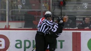 Да Коста удален за хит на Томасе