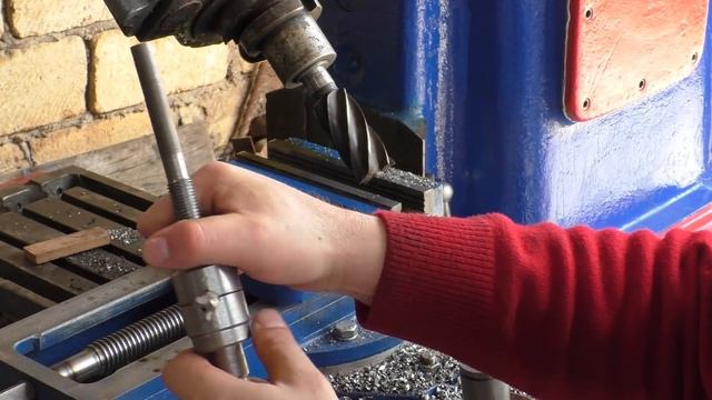 Классный метчикодержатель своими руками. Homemade DIY Tap Holder