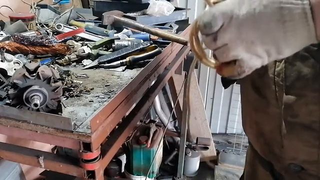 Медь обжигаю,взвешиваю. смотреть онлайн