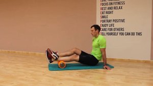 bodymaster : Растяжка икроножных мышц при помощи валика