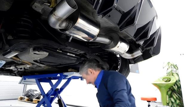 Ford Focus RS MK2 Thunderstorm Exhaust Upgrade смотреть онлайн
