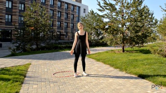Урок с обручем #1 Подъем обруча с пола