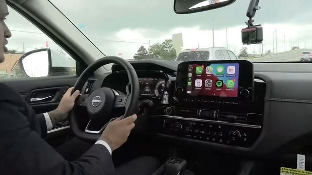 Driving the 2022 Nissan Pathfinder смотреть онлайн