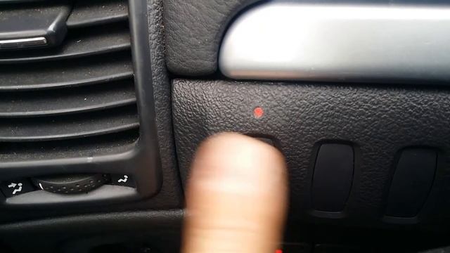 Работа сенсорной кнопки Renault Laguna 2 смотреть онлайн