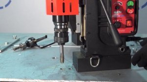 Магнитный станок МС-76 Вектор. Нарезание резьбы метчиком