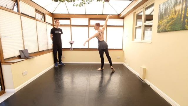 Advanced/Professional Contemporary Ballet Centre смотреть онлайн