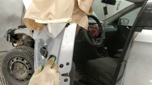 снятие ручки двери шкода рапид 2016года