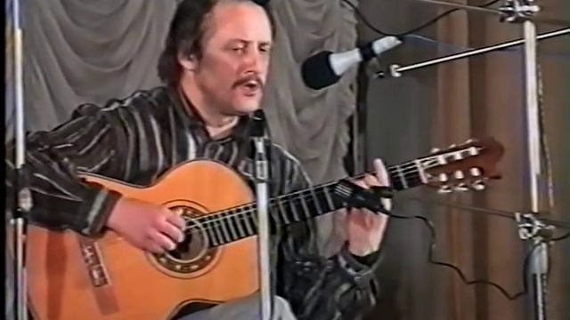 РОССИЯ (А.Крючков - Ю.Кублановский) исп. Андрей Крючков