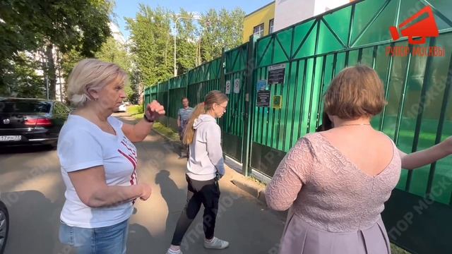 Жители против строительства дома в метре от окон на Варшавском шоссе 47 к.1 в Москве