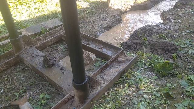 СКВАЖИНА НЕБОЛЬШОЙ УСТАНОВКОЙ 30 МЕТРОВ НА ПЕСОК смотреть онлайн