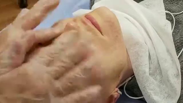 Трехслойное применение пилингов для обновления кожи.