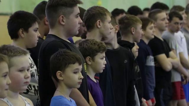 Спортсмены из Коломны, Рязани, Озер и Луховиц состязались между собой на "Фестивале спорта". смотреть онлайн