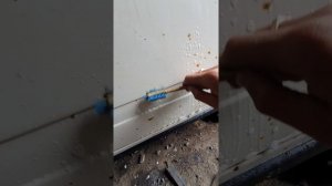 Как удалить налет ржавчины с кузова автомобиля?!