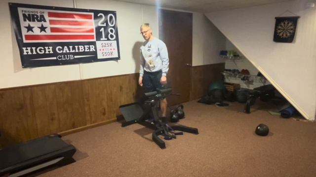 Titan Fitness V2 Hyperextension Review смотреть онлайн