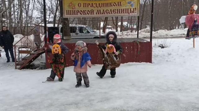 Песня "Разрумяными Блинами", автор слов и музыки: Дмитрий Трубачёв. Исполняет Сурова Татьяна (6 лет смотреть онлайн