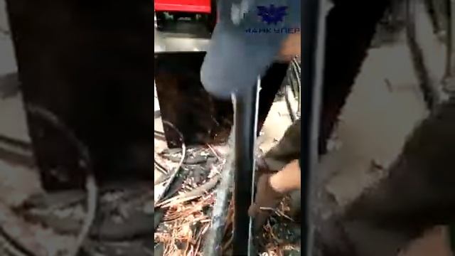 Электрический станок для разделки кабеля CR-120-7 смотреть онлайн