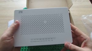 Unboxing ZTE ZXHN H298A Home Gateway