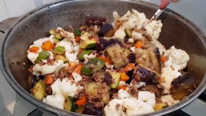 Булгур с фаршем и овощами