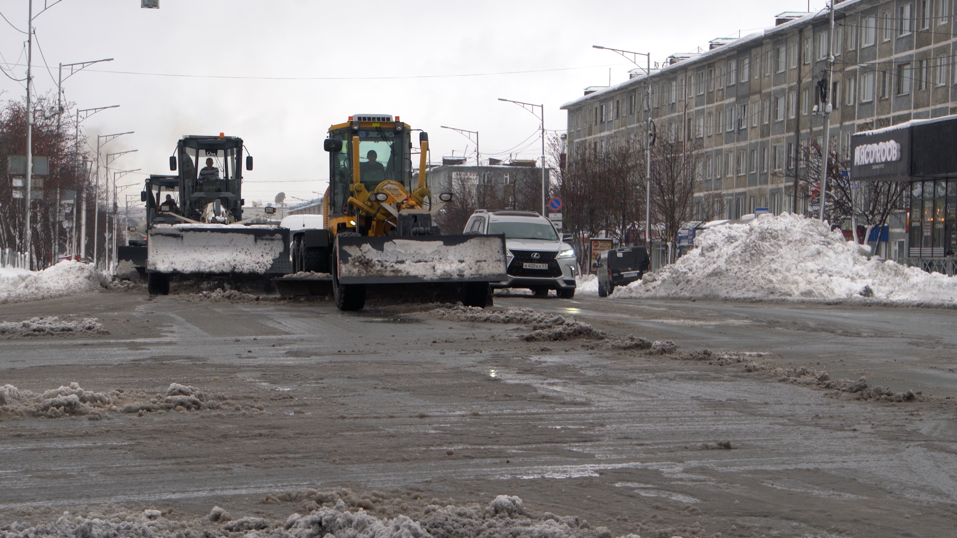 БОРЬБА СО СТИХИЕЙ смотреть онлайн