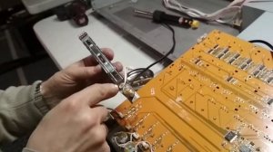 Behringer X32. Замена фейдеров.