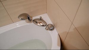 Установка смесителя прямо в ванну ч.2