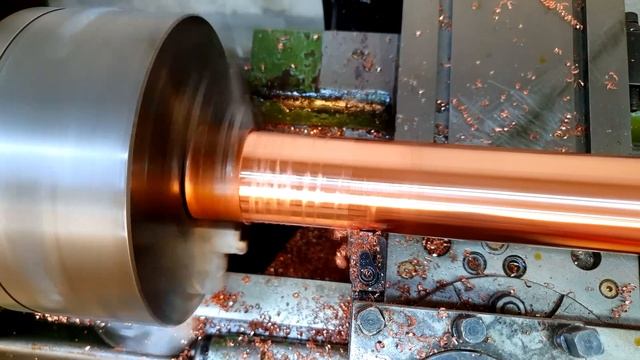 Знакомство с рыженькой . Обработка меди на токарном станке.