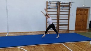 Акробатическая комбинация юноши 9 -  11 классы