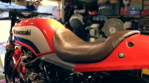 DIY Motorcycle Seat Cover... Cafe Racer Build