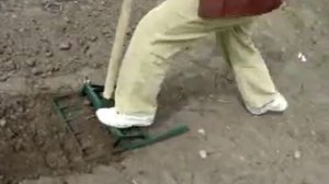 Рыхлитель почвы встречный