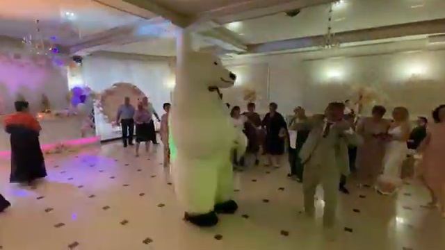 Хоровод вокруг мишки на свадьбе