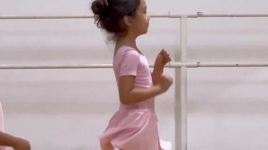 Возраст 4-5 лет . Основы хореографии . Ритмика .