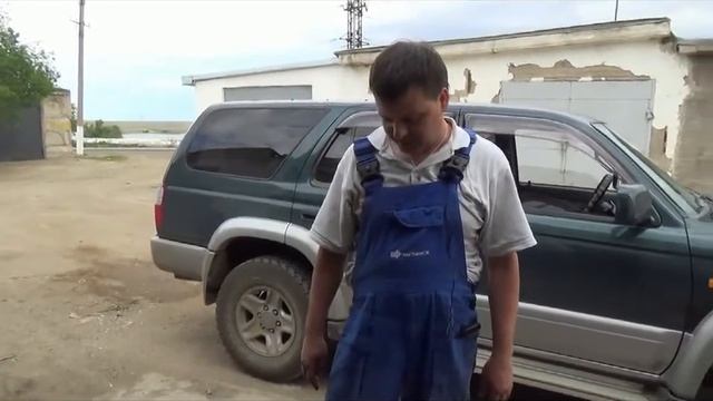 Mitsubishi pajero3 DIESEL3.2 Течь пластикового бака. Устранения. смотреть онлайн