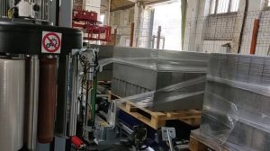 Обмотка тротуарной плитки в стретч-плёнку | Автоматический упаковщик ROBOPAC ROTOPLAT 3000HD