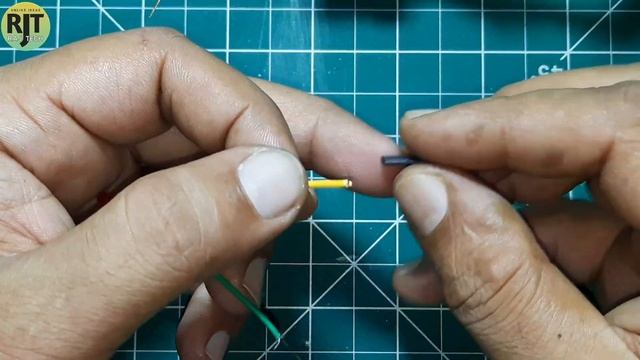 Homemade usb hub | how to make multiple usb hub at home | pocket usb hub | 2 in 1 mini usb port hub смотреть онлайн