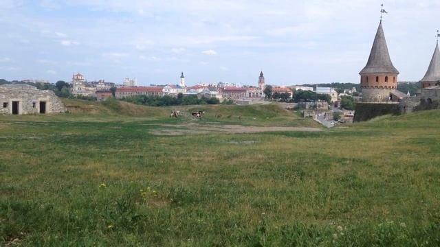 Скитания буржебомжей/Где побывать в Украине?/Каменец-Подольский/Крепость и окрестности