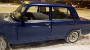 Зимний дрифт на жигулях спб - Crazy snow driving, стрит на жигули