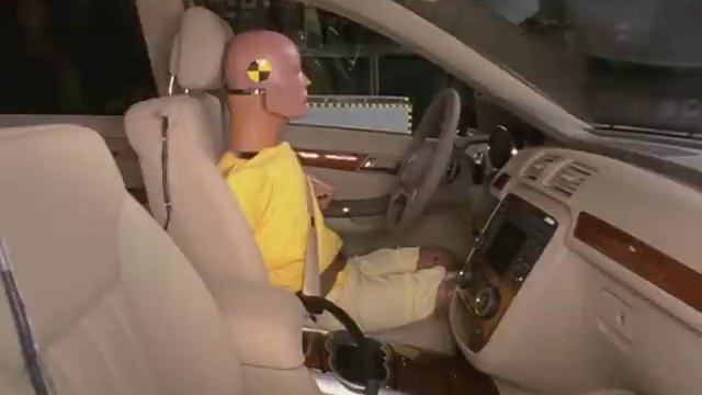2009 Mercedes-Benz R-Class side IIHS crash test смотреть онлайн
