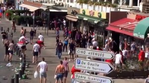 Евро 2016   Россия Англия   200 русских фанатов разогнали 1000 англичан в Марселе перед матчем