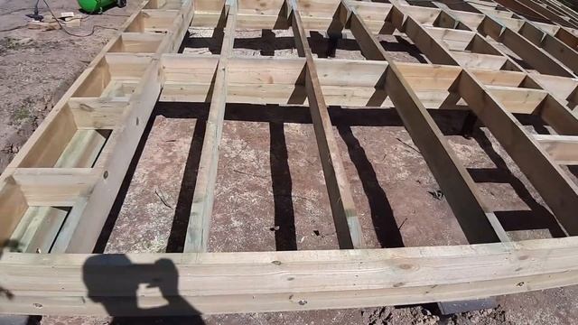 Закончили монтаж лаг пола доской 200×50мм смотреть онлайн