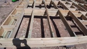 Закончили монтаж лаг пола доской 200×50мм