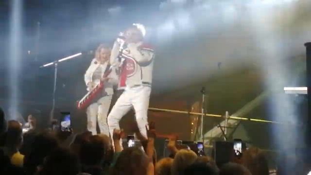 Пермский цирк. Сергей Васюта дискотека СССР смотреть онлайн