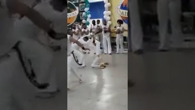 2-VÍDEO NOITE ABADÁ-CAPOEIRA EU TROCA DE CORDA JOGO JOÃO VINÍCIUS ?? смотреть онлайн