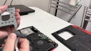 acer predator helios 300 g3-572-526g не починили в «мастерской».mp4