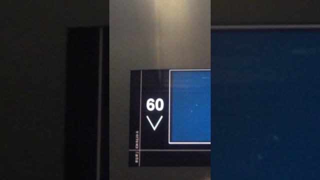 Дубаи, Бурдж-Халифа спуск со 123 этажа меньше минуты смотреть онлайн