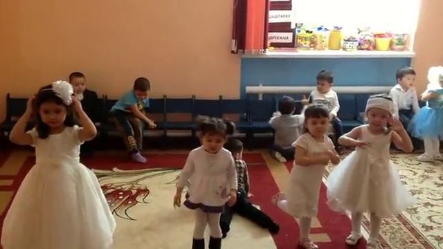 Садик ДАРИЯ 8 март 2014г смотреть онлайн