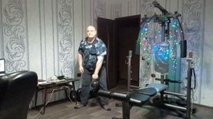 гиря 8 кг. 100 повторений.