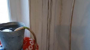 Сверлим отверстие в стене диаметром 132 мм под приточную вентиляцию. 牆上的洞