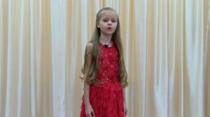 Крамаренко Екатерина читает стихотворение Сергея Есенина "Отговорила роща золотая..."